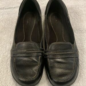 Clarks Black Leather Loafers size 9